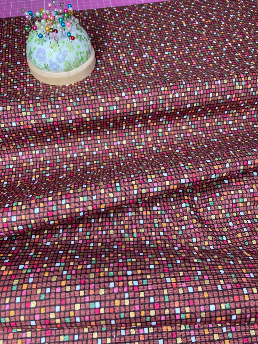 makower golden mosaic brown fabric inspired by the art of Gustav Klimt