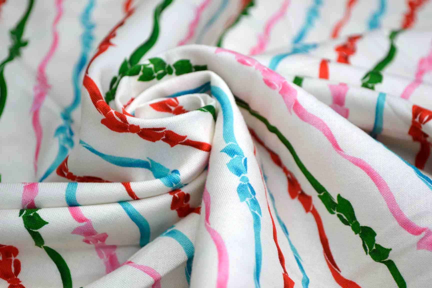 Holiday Ribbons Ivory, Michael Miller