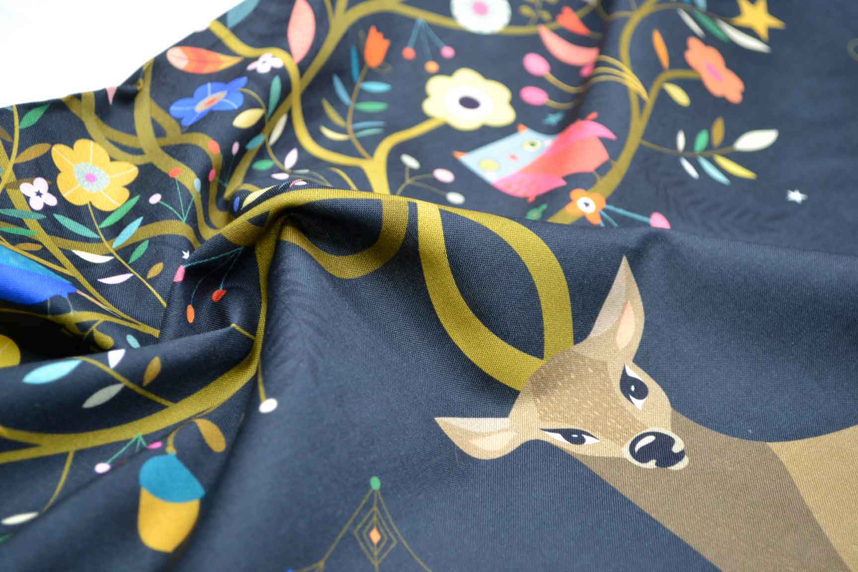 Stag Tree of Life Single Border, Dashwood