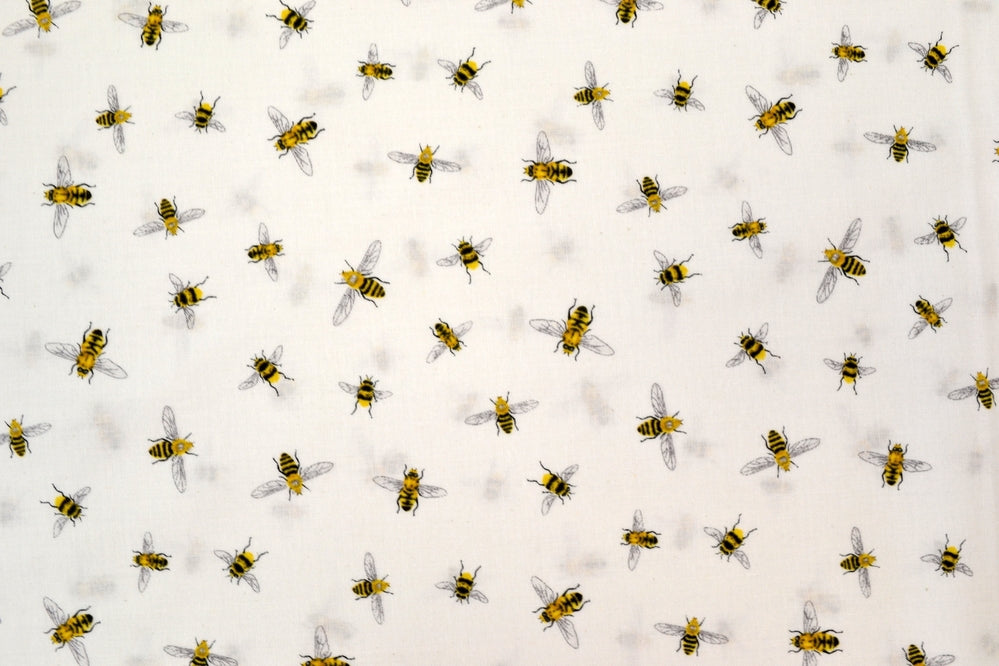 Everyday Favourites Bees White, Robert Kaufman