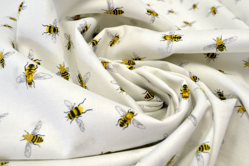 Everyday Favourites Bees White, Robert Kaufman