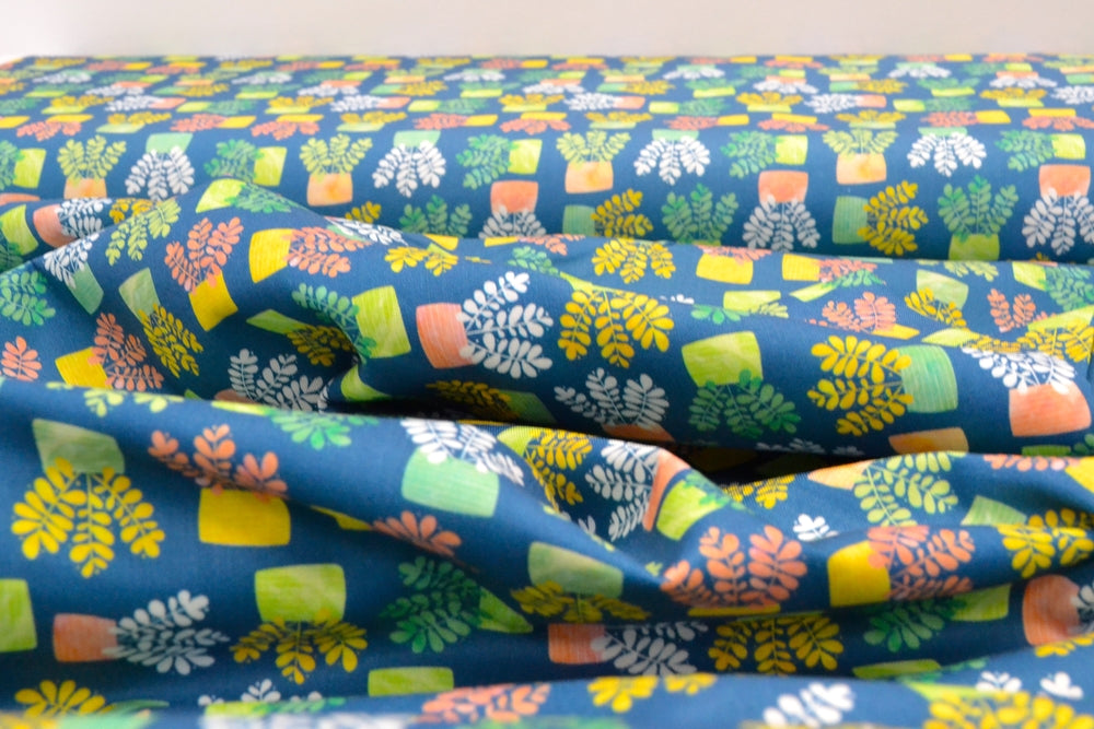 Flower Pot Blue, Camelot