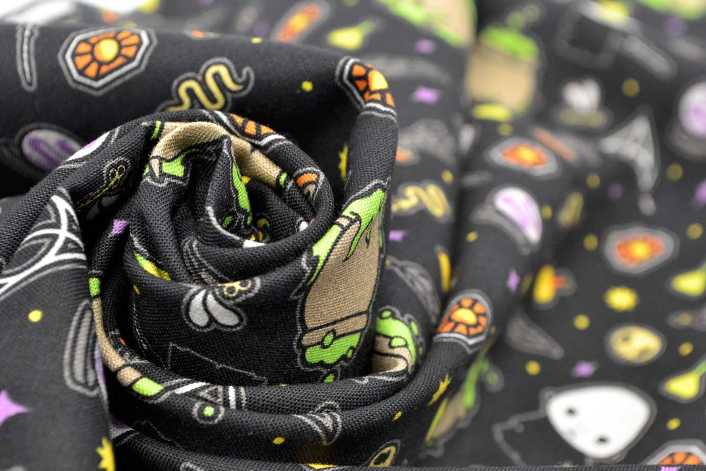 Harry Potter Dark Arts Black, Camelot