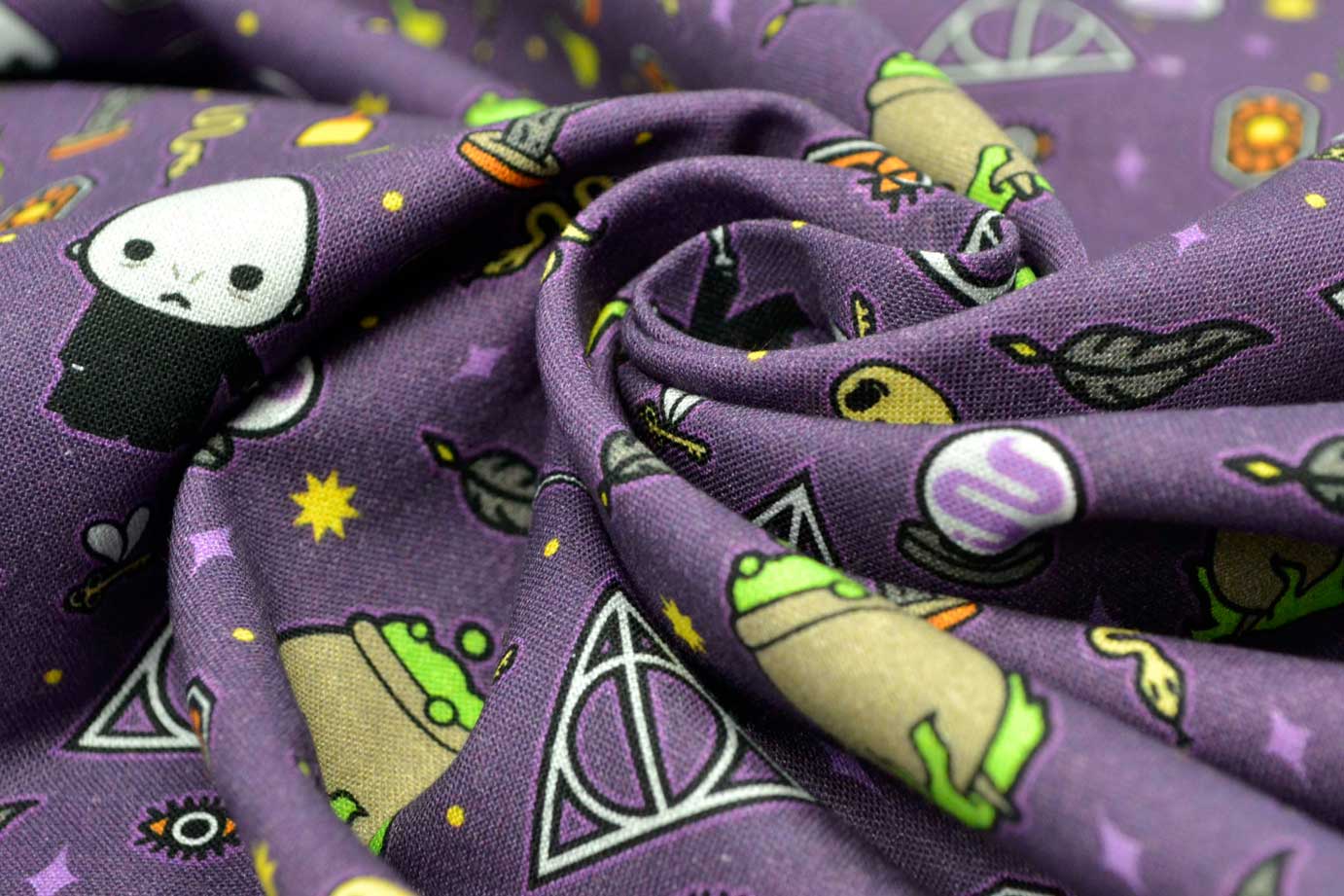 Harry Potter Dark Arts Purple, Camelot