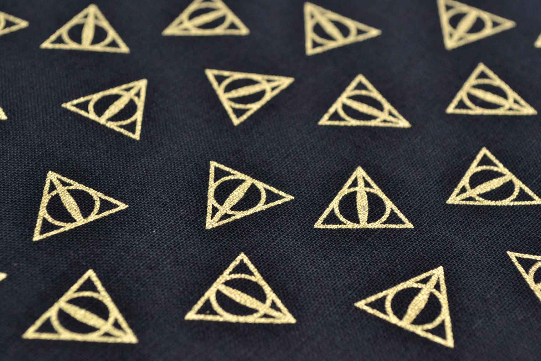 Harry Potter Deathly Hallows Gold, Camelot