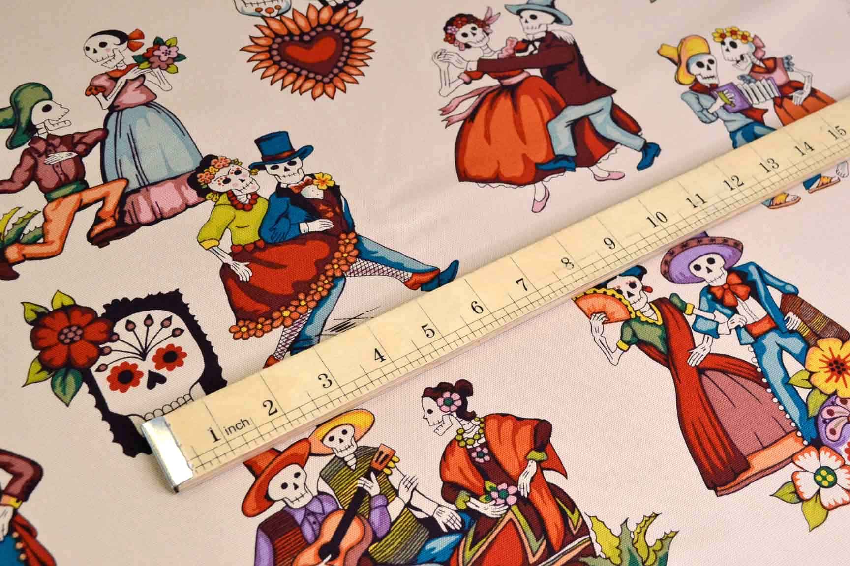 La Media Vuelta Tea Home Decor, Alexander Henry