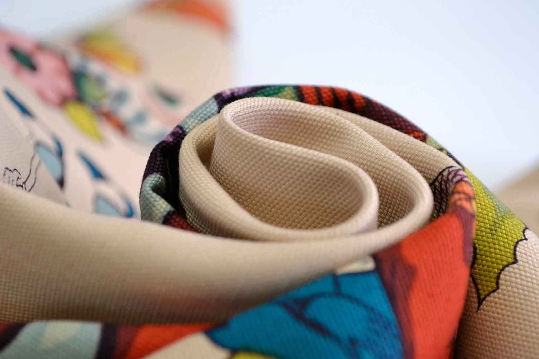 La Media Vuelta Tea Home Decor, Alexander Henry