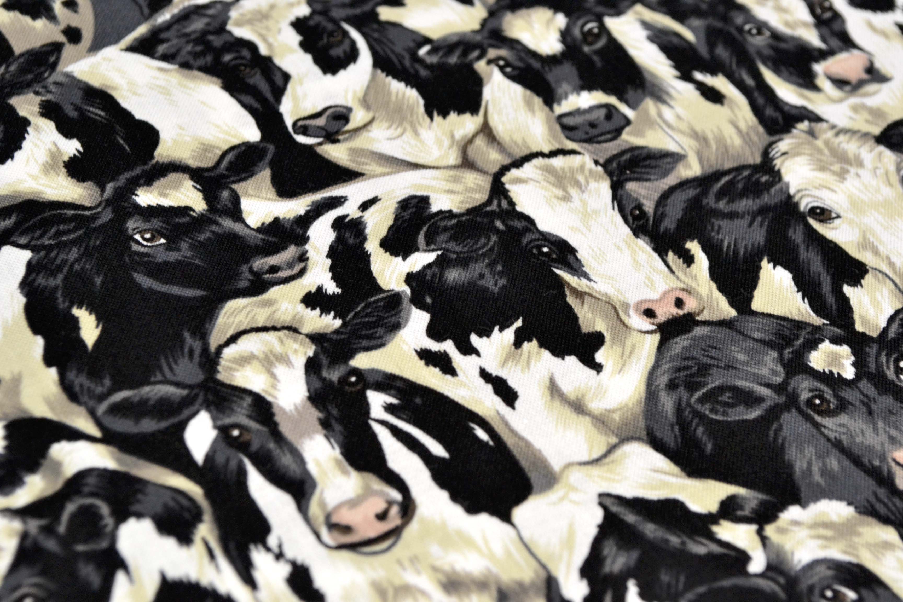 Crowded Cows, Makower