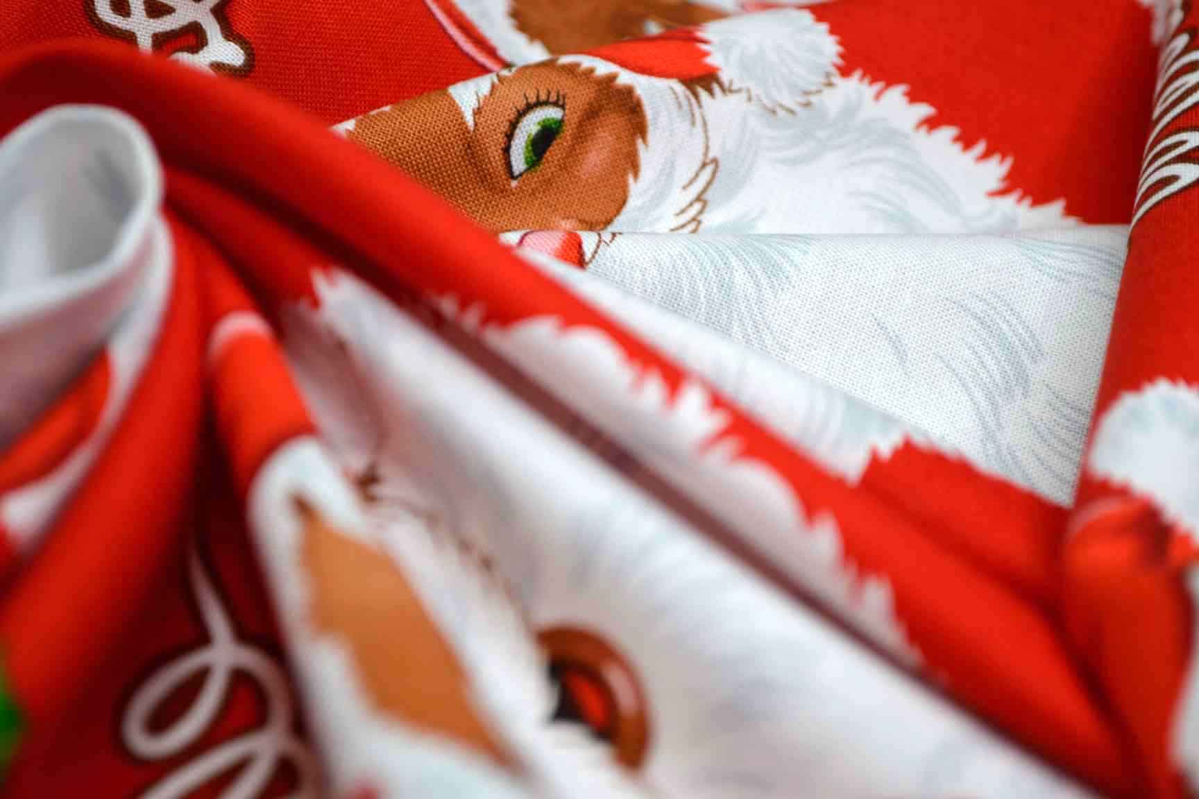 Santa Around the World Red, Alexander Henry