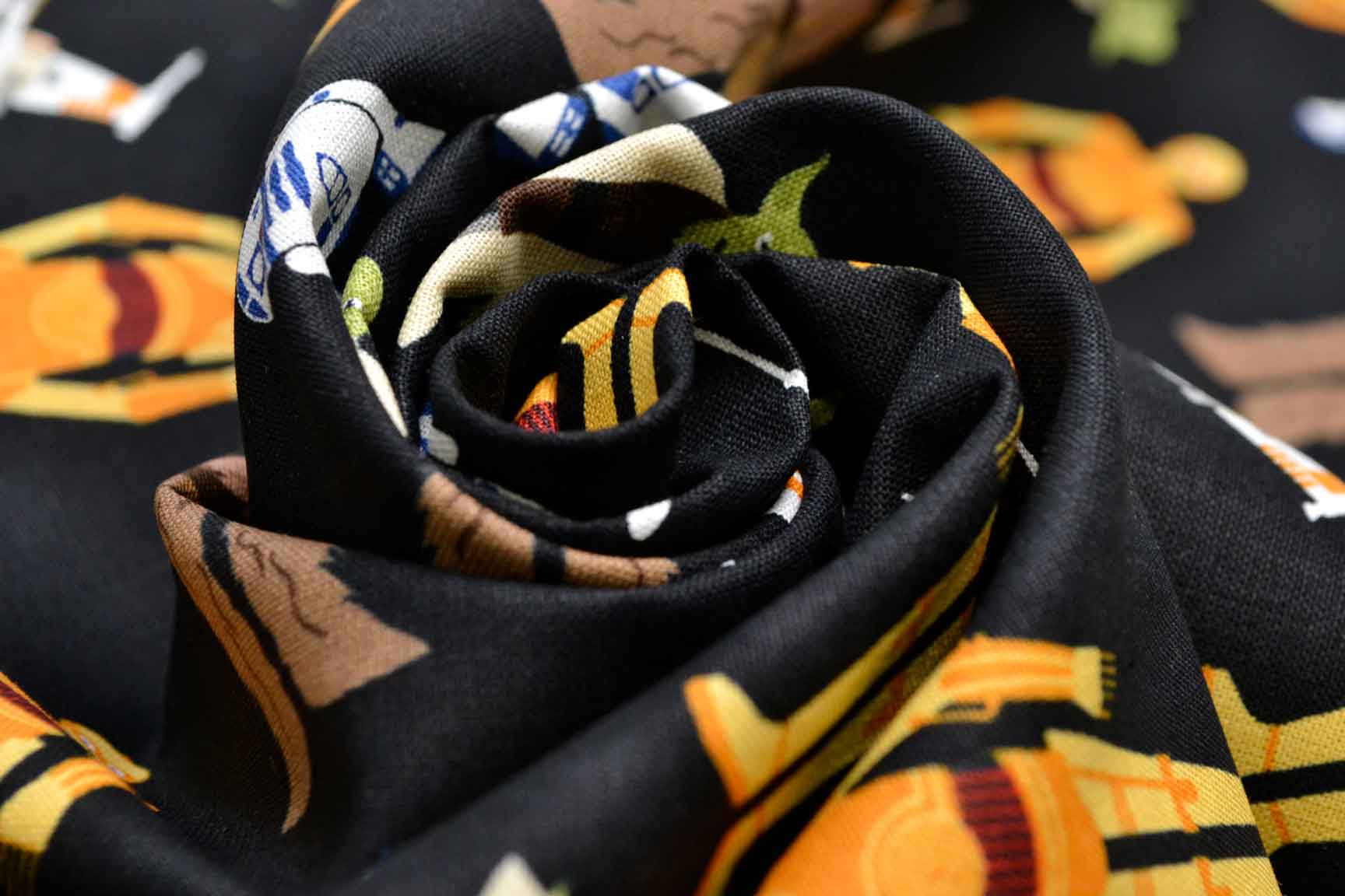 Star Wars Characters Tossed Black, Camelot