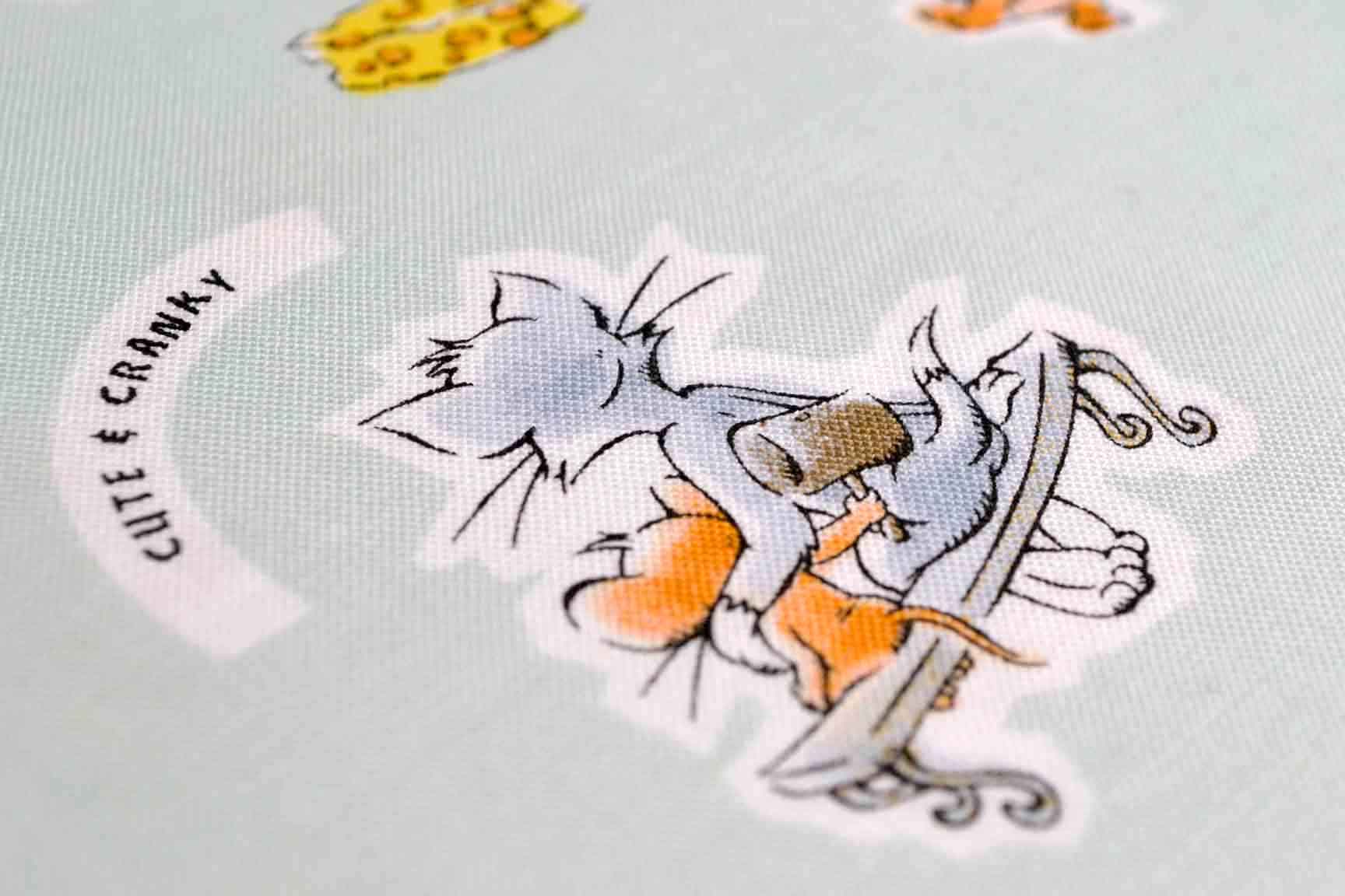 Tom & Jerry Best Foes Forever, Camelot