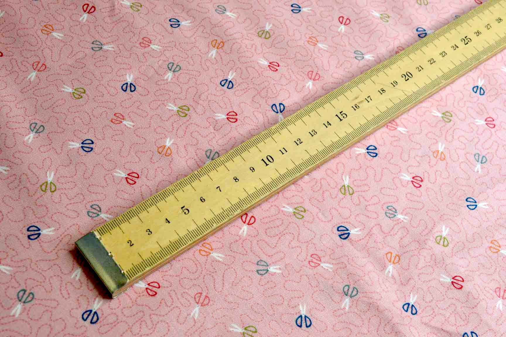100% Cotton Fabric Makower Sewing Room Tape Measure Crafty