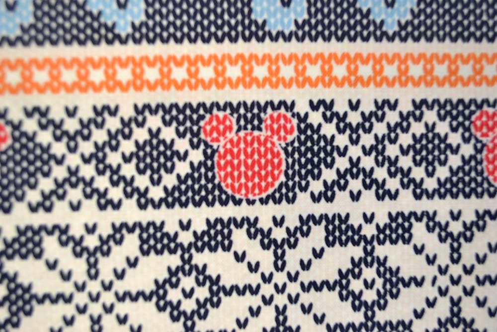 Sweater White Mickey Mouse, Camelot